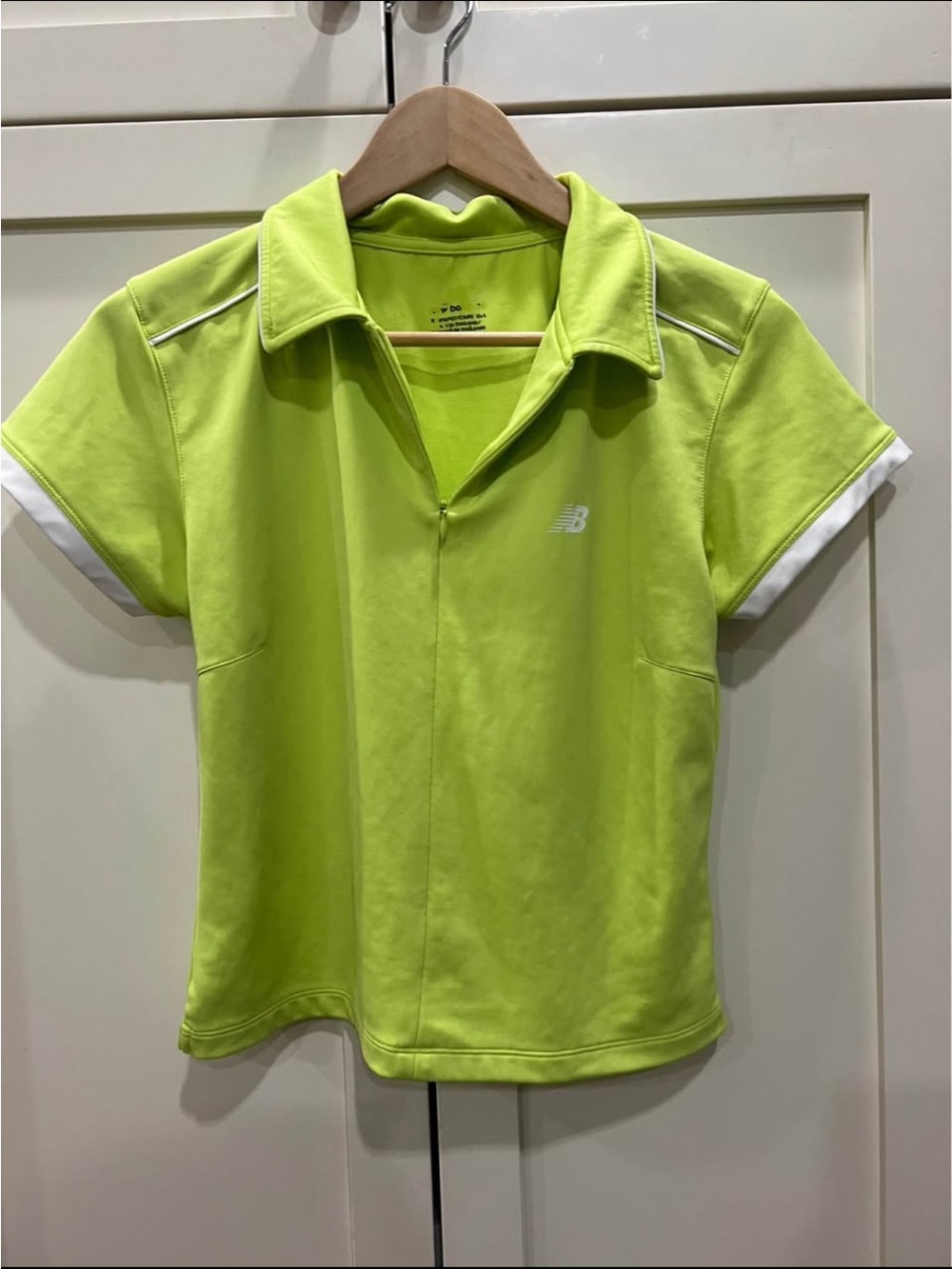New balance neon green sport top
